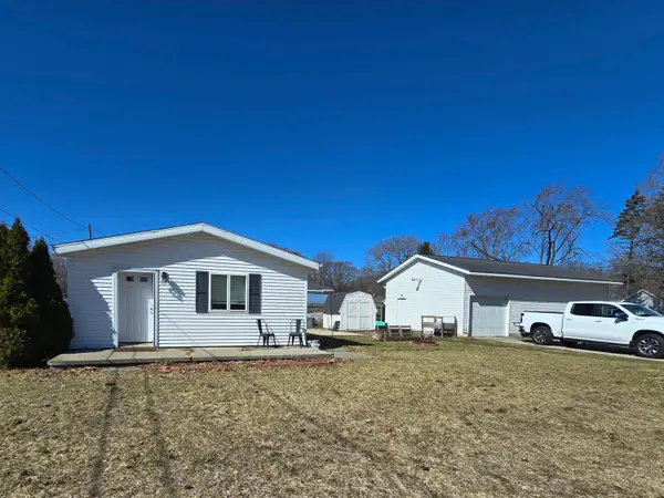 2671 Leon Street, Norton Shores, MI 49441