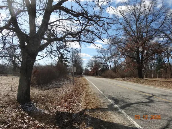 550 S Oak Avenue, White Cloud, MI 49349