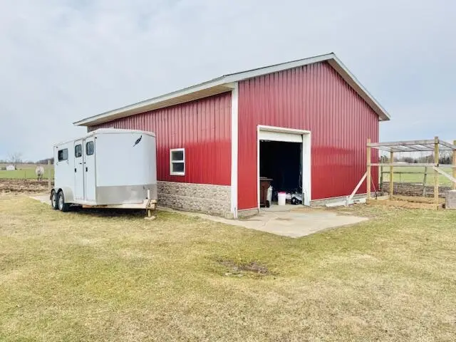 2800 W Clarksville Road, Lake Odessa, MI 48849 - #2