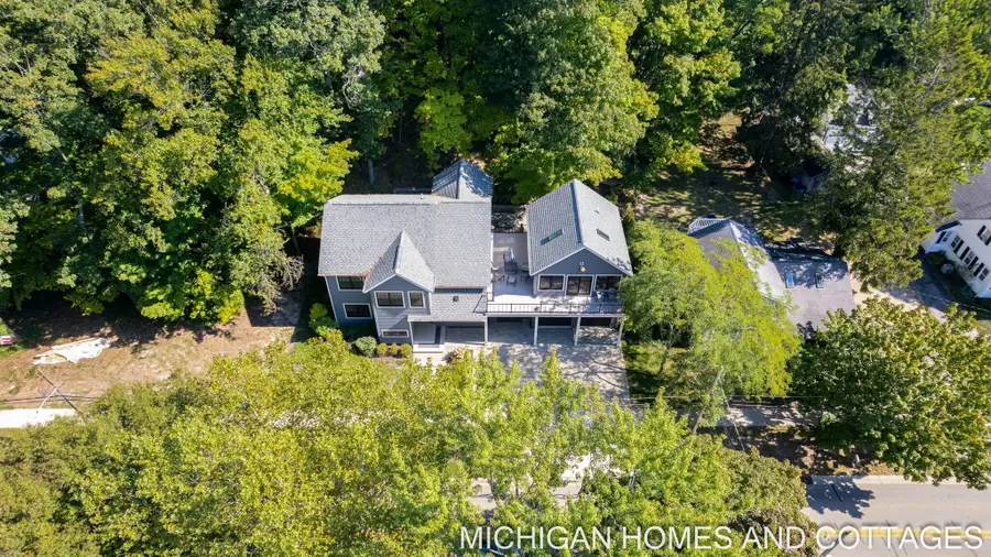 702 Lake Street, Saugatuck, MI 49453 - #2