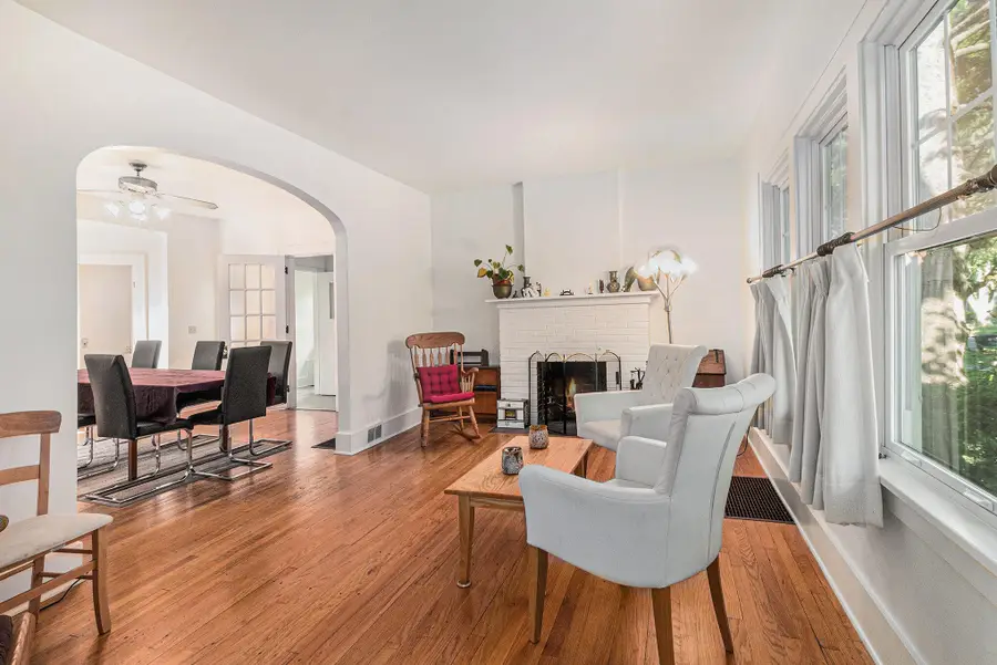 1210 Henry Street, Ann Arbor, MI 48104 - #3