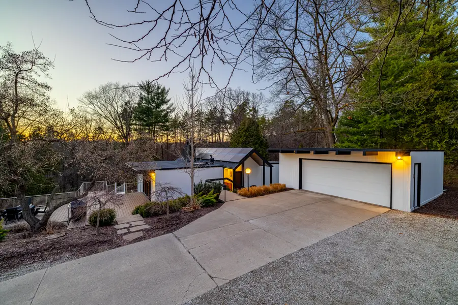 3087 Glazier Way, Ann Arbor, MI 48105 - #2