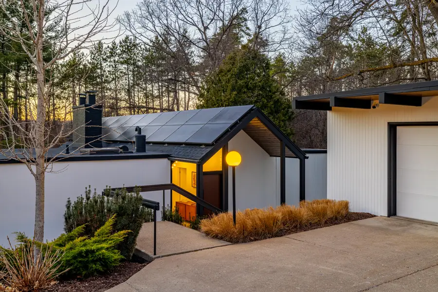 3087 Glazier Way, Ann Arbor, MI 48105 - #3