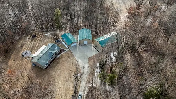 5717 Maple Ridge Road, Sterling, MI 48659