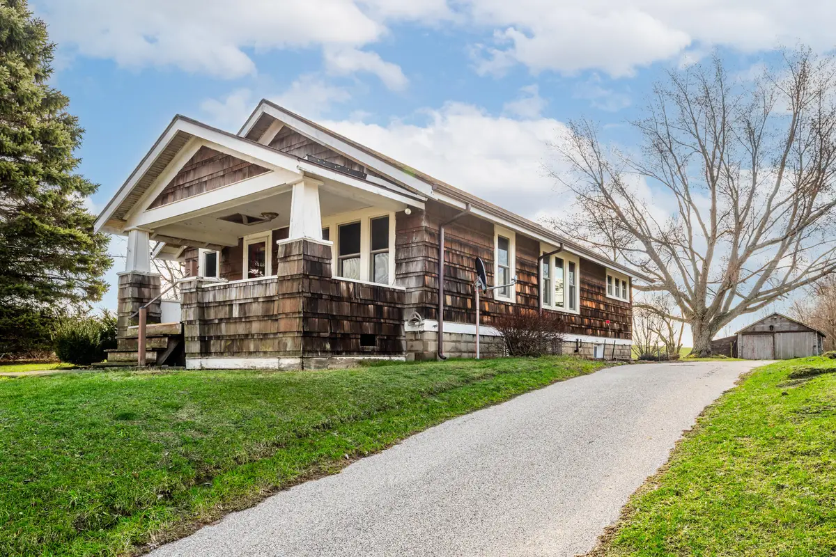 1294 W Glendora Road, Buchanan, MI 49107 - #1