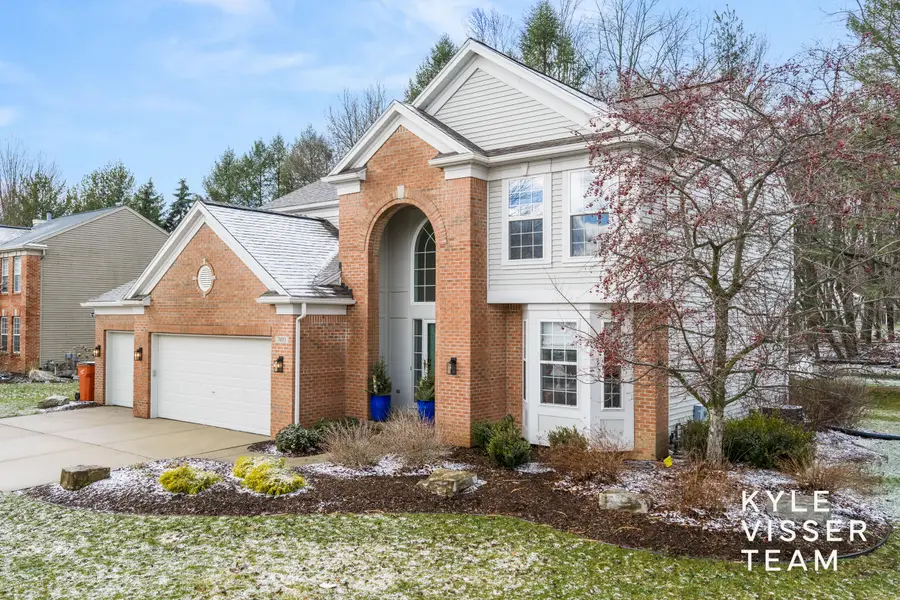 7033 Concolor Drive Ne, Rockford, MI 49341 - #2