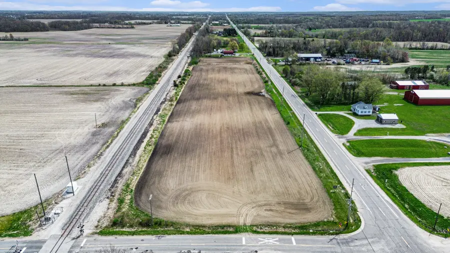 17567 A Lakeside Road, Three Oaks, MI 49128 - #2