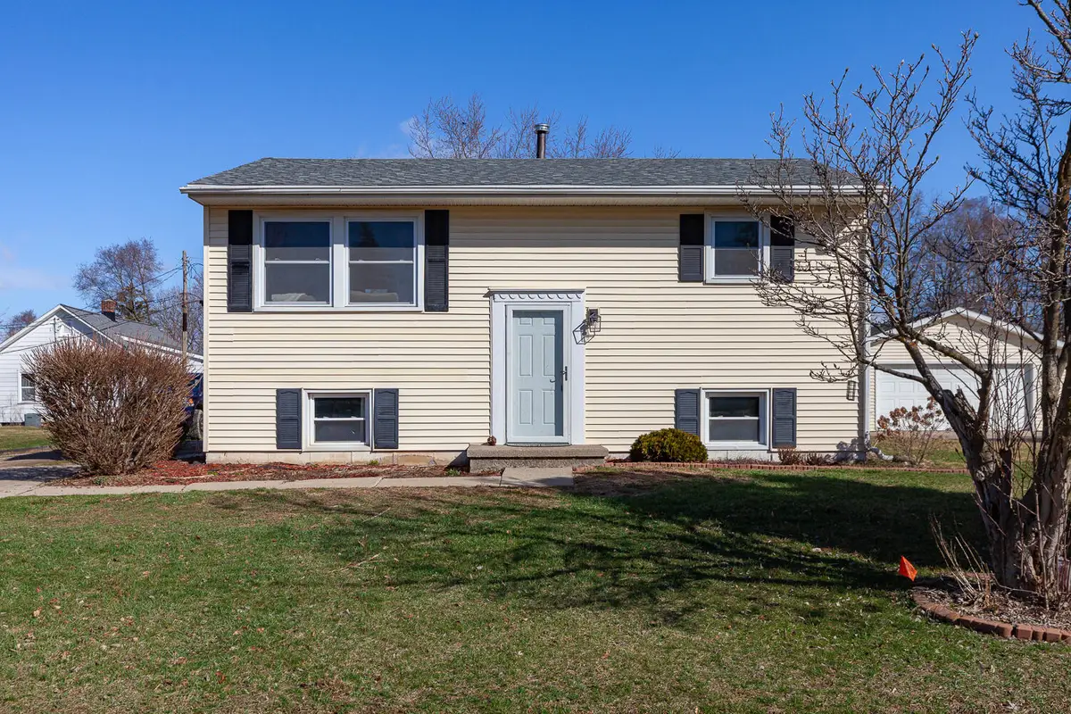 1207 W Pottawatamie Street, Tecumseh, MI 49286 - #1