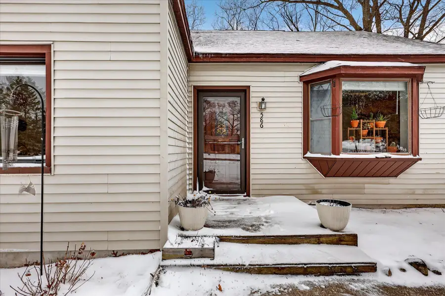 586 N Peterson Road, Muskegon, MI 49445 - #3