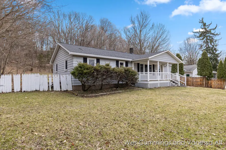 829 N Jefferson Street, Lowell, MI 49331 - #3