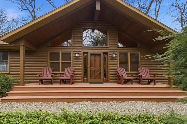 4004 Creek Drive, New Buffalo, MI 49117