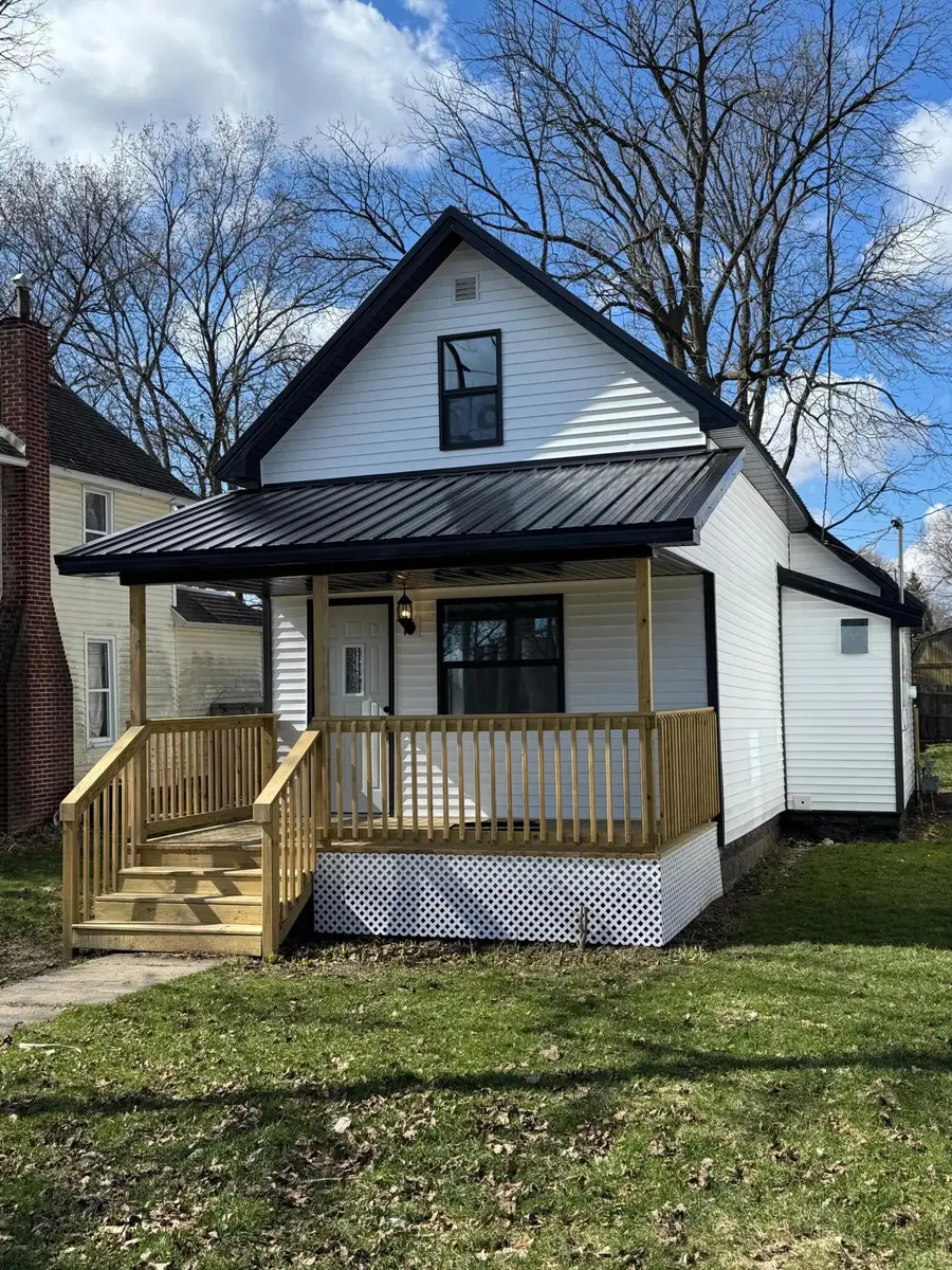 205.5 W Railroad Street, Dowagiac, MI 49047 - #2