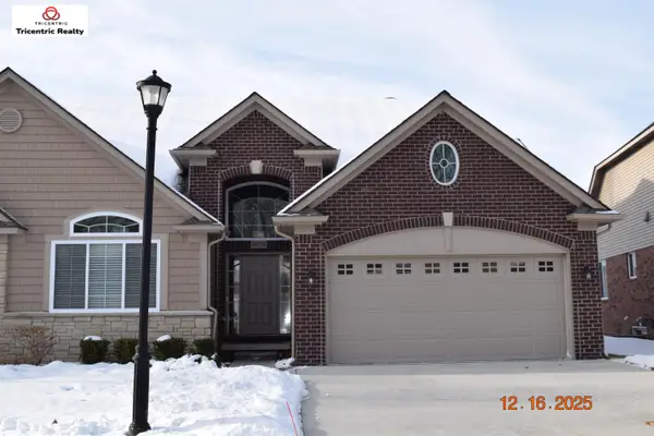 30295 Berghway Trail, Warren, MI 48092