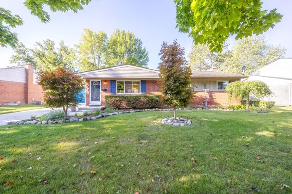 282 Nichols Drive, Saline, MI 48176