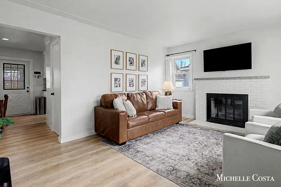 1345 Oriole Court Sw, Wyoming, MI 49509 - #3