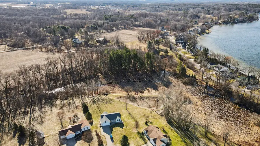 8696 9 Mile Road Ne, Rockford, MI 49341 - #2