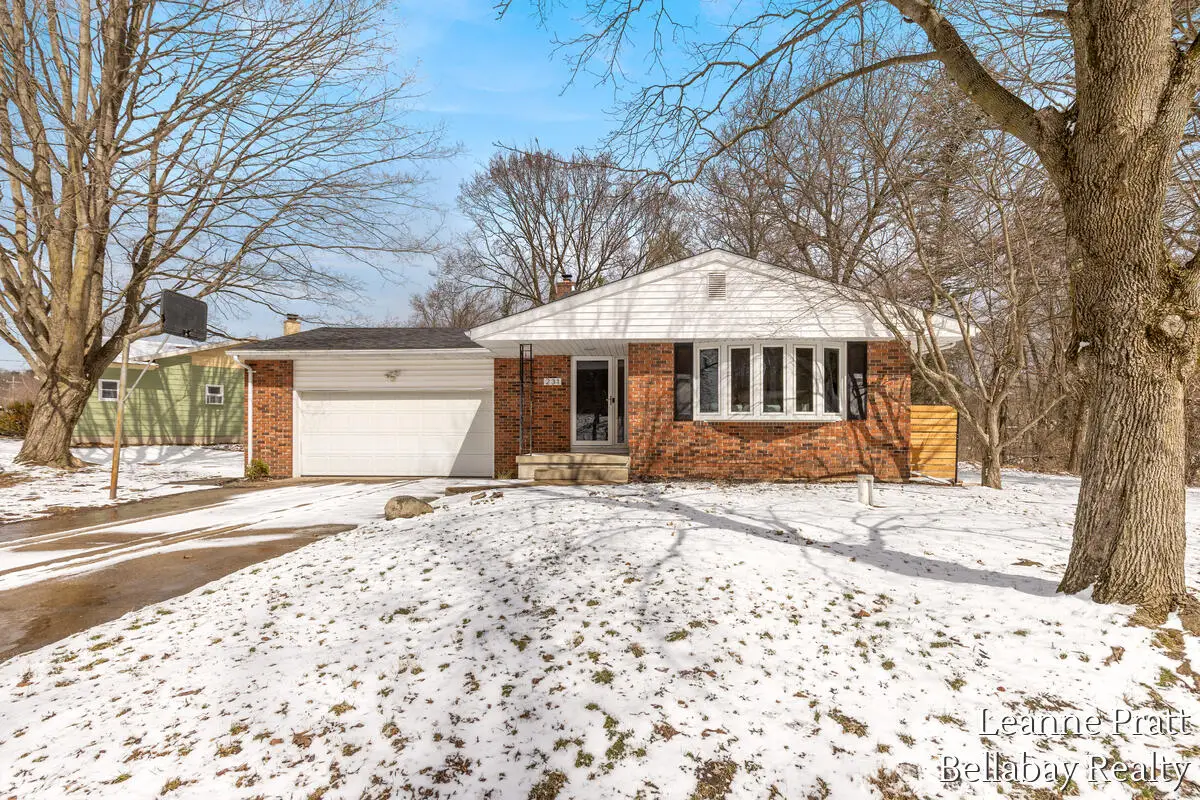 231 Eden Road, Battle Creek, MI 49017 - #1