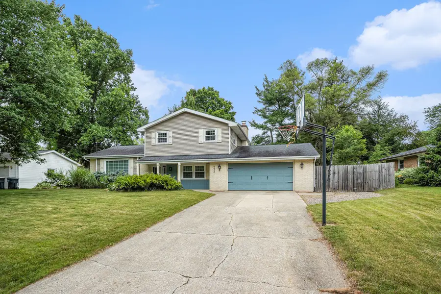 6620 Evergreen Street, Portage, MI 49024 - #2