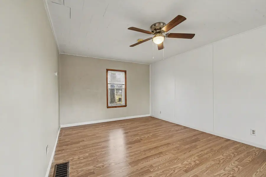 1220 S 3rd Street, Niles, MI 49120 - #3