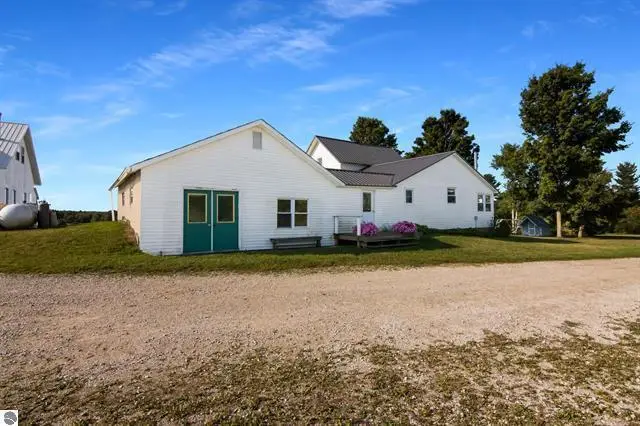 14654 190th Avenue, Leroy, MI 49655 - #3