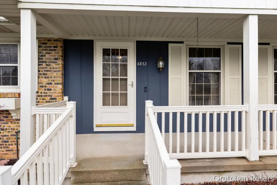 6852 Aleda Avenue Se, Grand Rapids, MI 49508 - #2