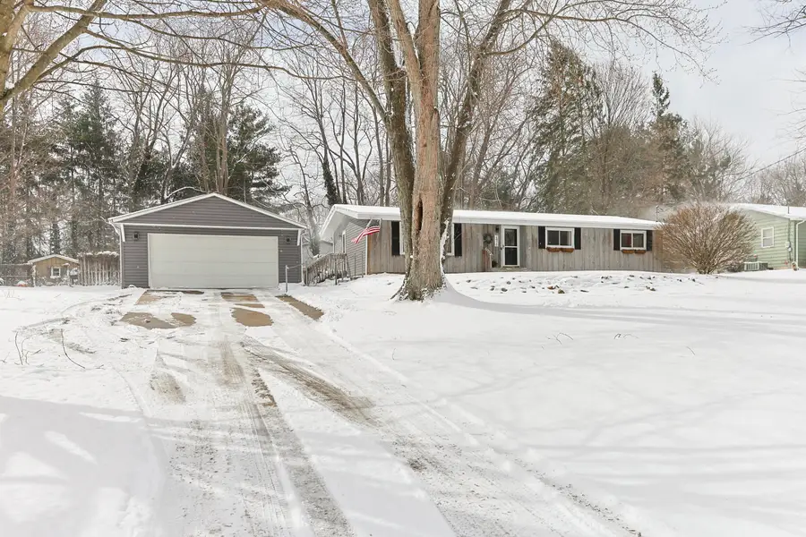 2416 Blanchard Drive, Niles, MI 49120 - #3