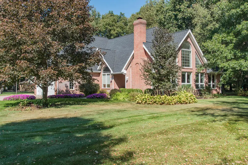 8551 Old Stone Circle, Kalamazoo, MI 49009 - #1