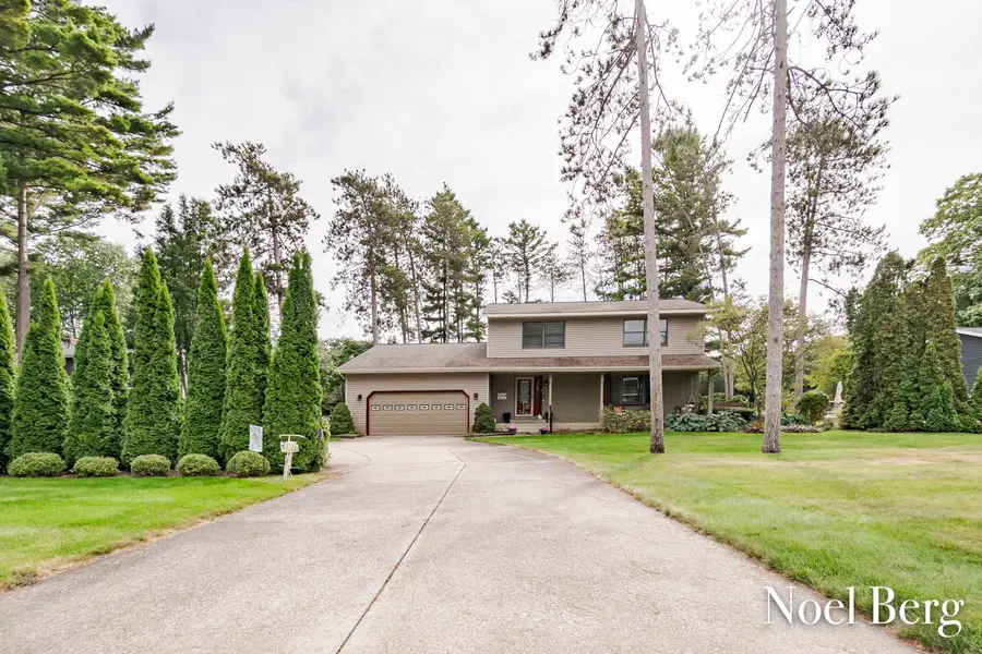 17218 Timber Dunes Drive, Grand Haven, MI 49417 - #3