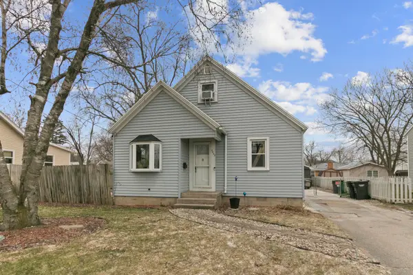 2023 Michael Avenue Sw, Wyoming, MI 49509