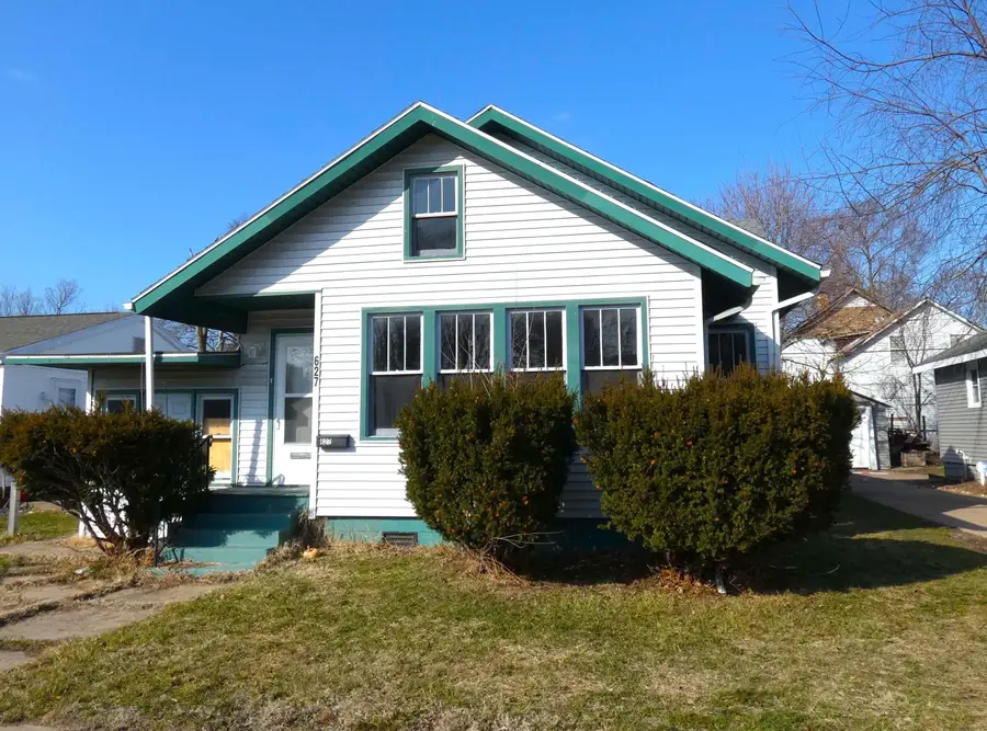 627 E Main Street, Benton Harbor, MI 49022 - #2