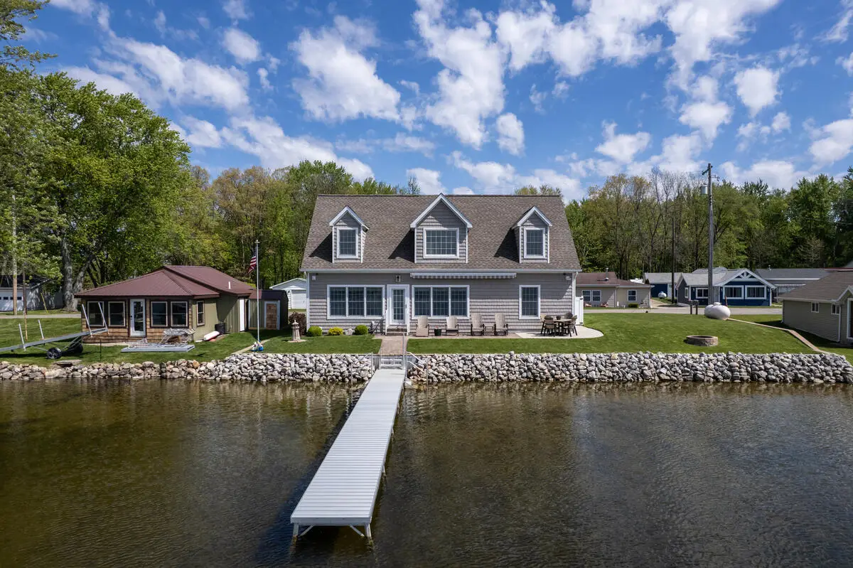 243 E Rose Road, Coldwater, MI 49036 - #1