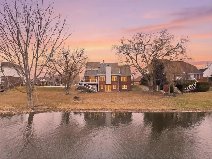 36580 N Pointe Drive, New Baltimore, MI 48047 - #2