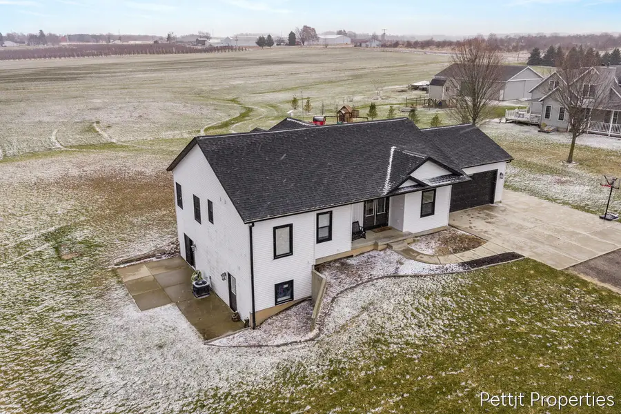 21650 Centennial Drive, Conklin, MI 49403 - #2