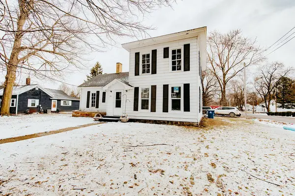 233 S Oak Street, Sheridan, MI 48884