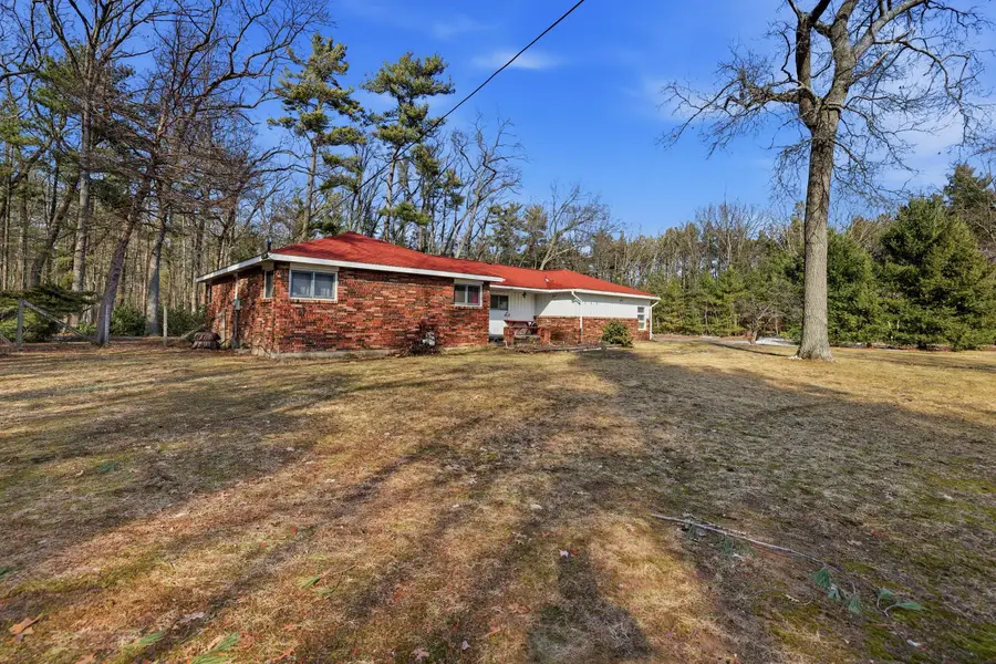 5020 W River Road, Muskegon, MI 49445 - #2