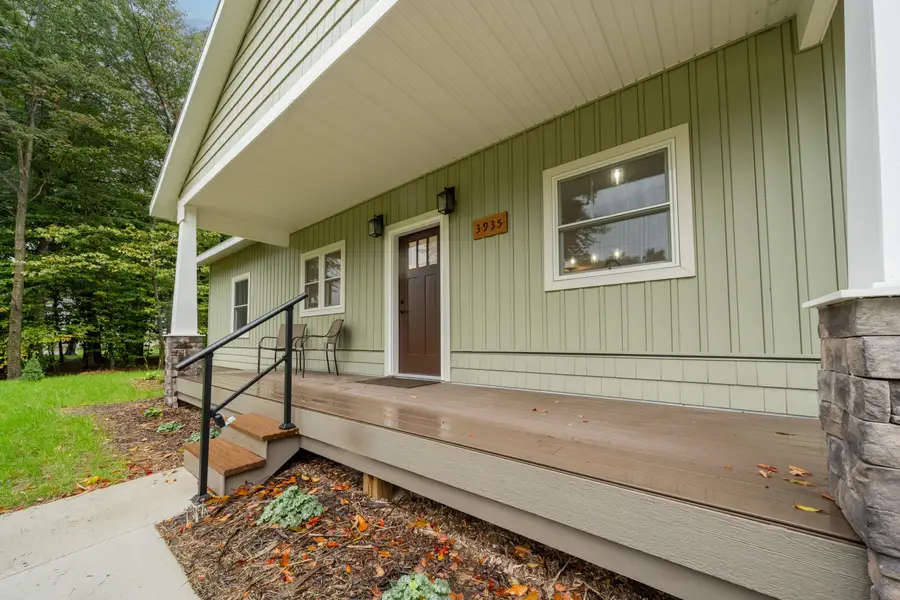 3935 West Destiny Drive, Hart, MI 49420 - #3