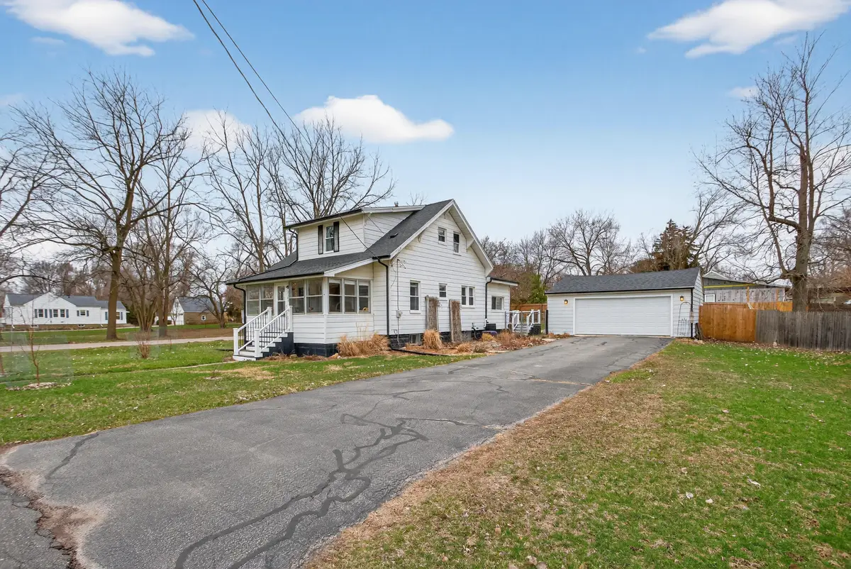 2126 W Franklin Street, Jackson, MI 49203 - #1