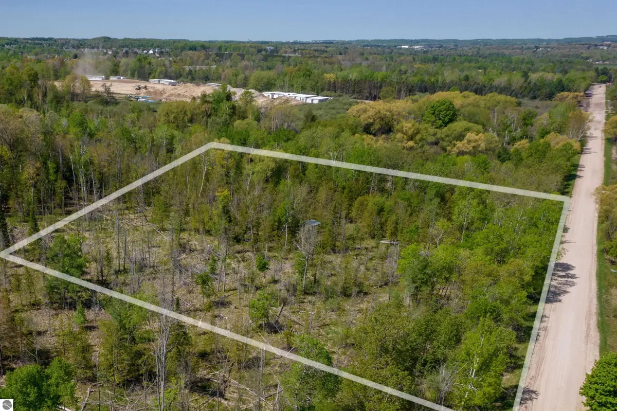 1436 Vanderlip Road, Traverse City, MI 49686 - #1