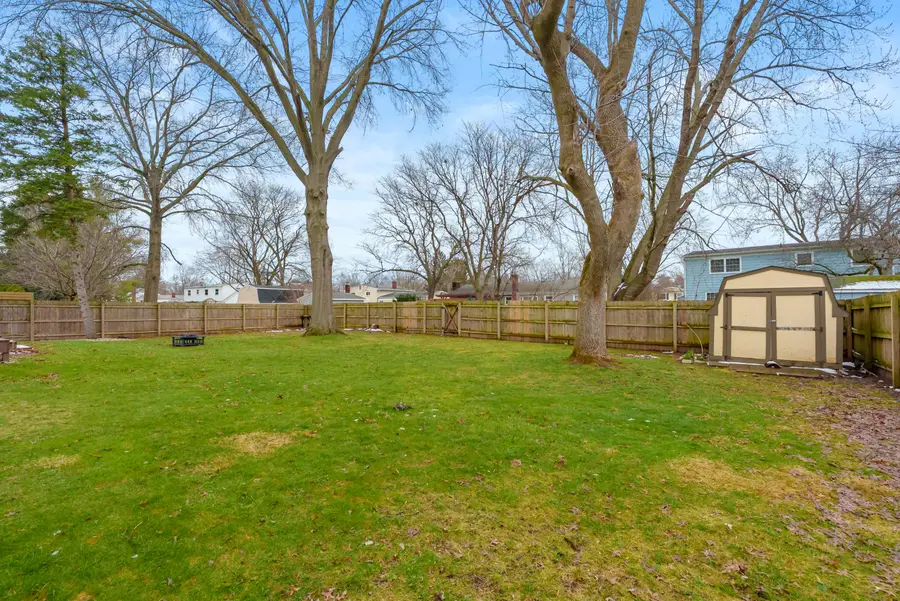 6303 Surrey Street, Portage, MI 49024 - #2