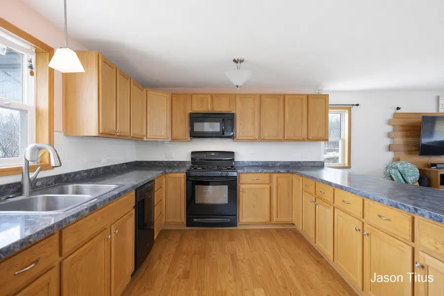 411 Hill Street, Ionia, MI 48846 - #2