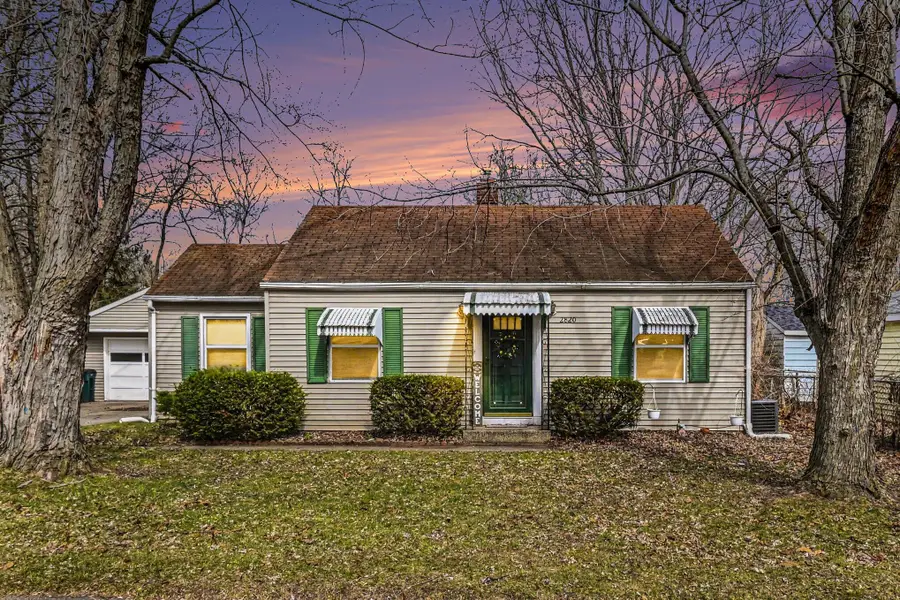 2820 Reo Road, Lansing, MI 48911 - #2