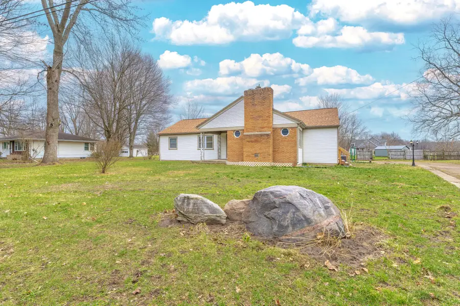 10121 S Sprinkle Road, Vicksburg, MI 49097 - #2