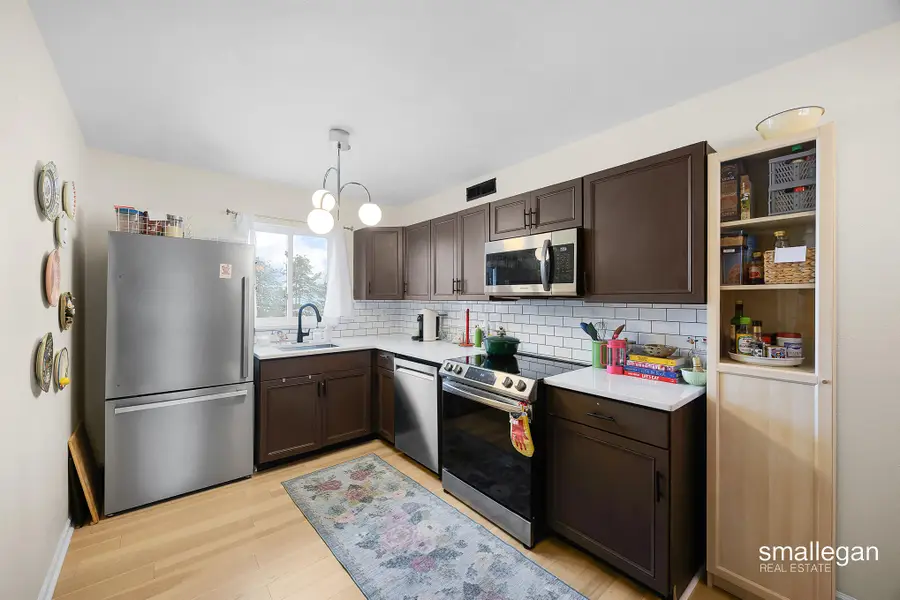 3406 Devonwood Hills Ne #E, Grand Rapids, MI 49525 - #2