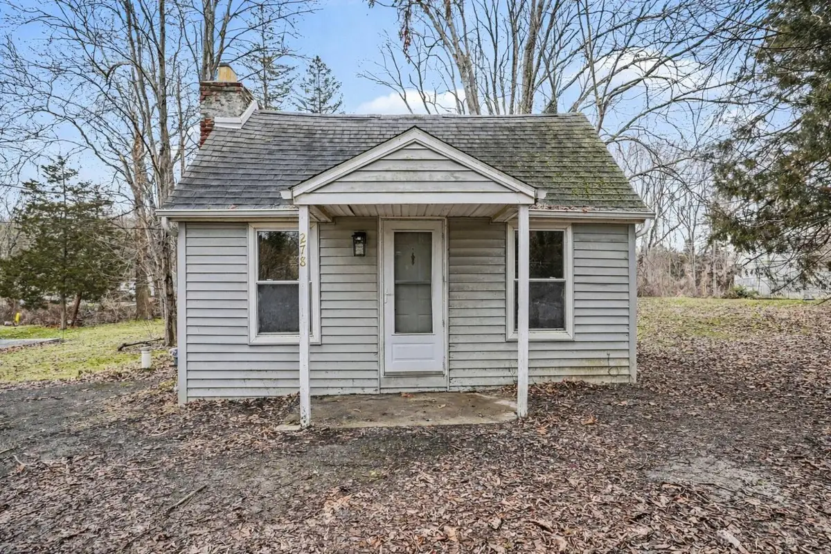 278 E Peterson Drive, Brighton, MI 48114 - #1