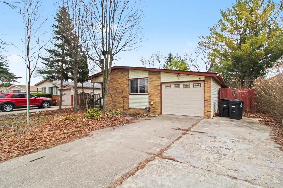 413 Forest Street, Westland, MI 48186 - #2