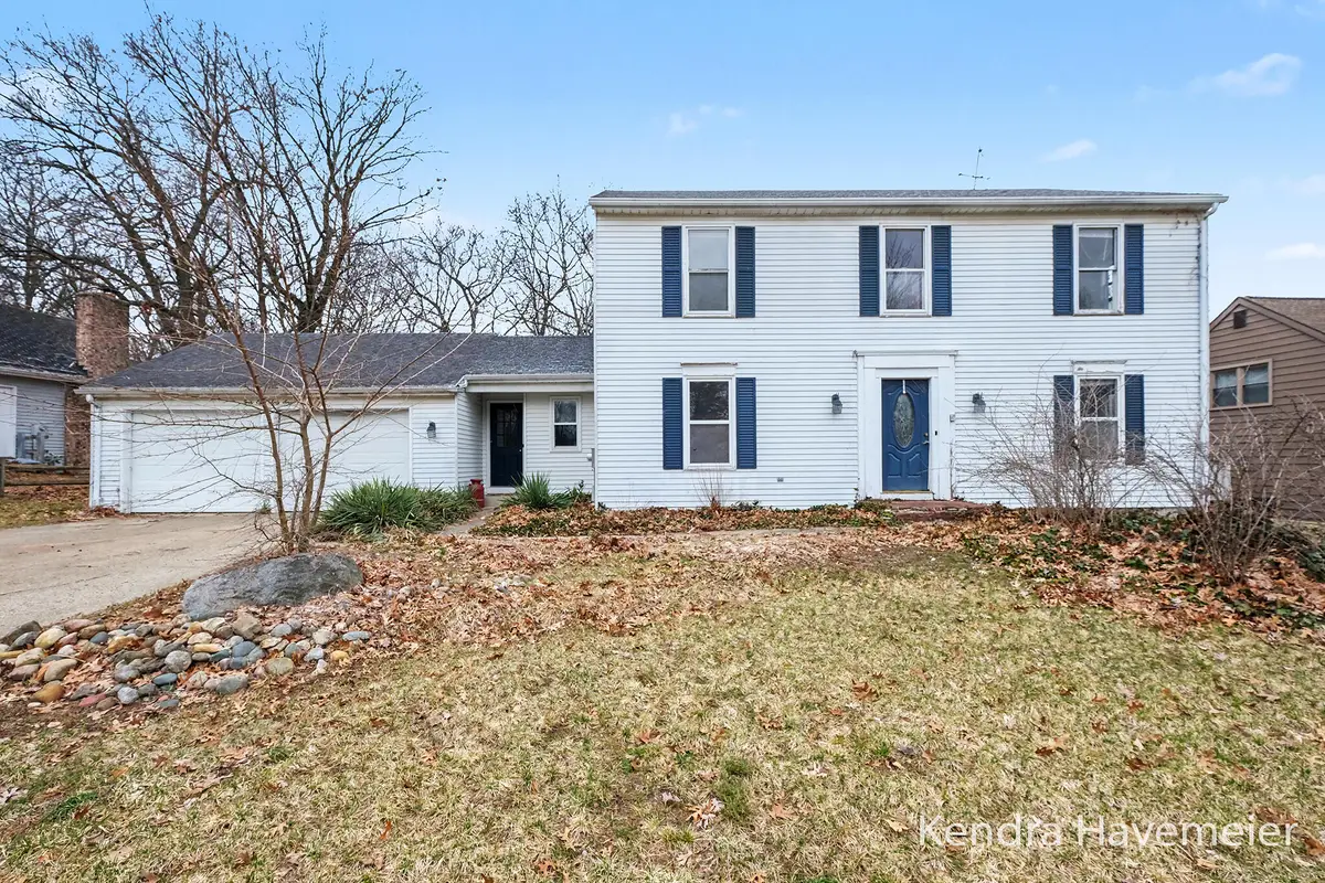 4867 Northview Avenue Ne, Grand Rapids, MI 49525 - #1