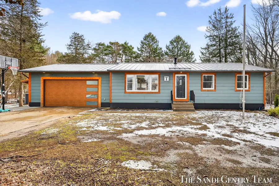 10816 168th Avenue, Grand Haven, MI 49417 - #3