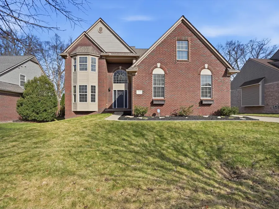 13137 Ventura Drive, Belleville, MI 48111 - #2