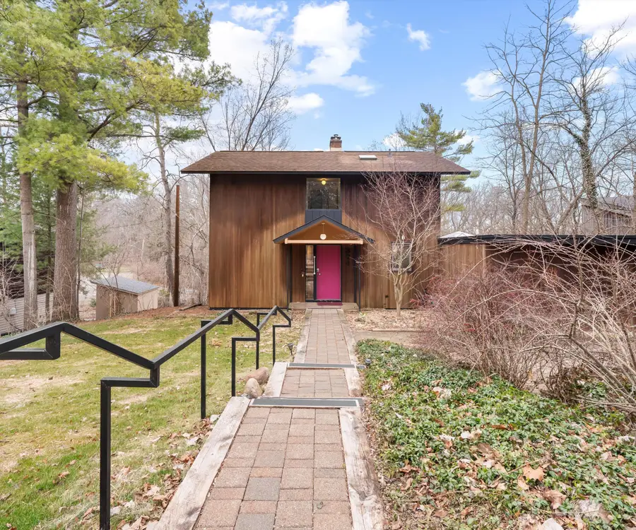 374 Hilldale Drive, Ann Arbor, MI 48105 - #2