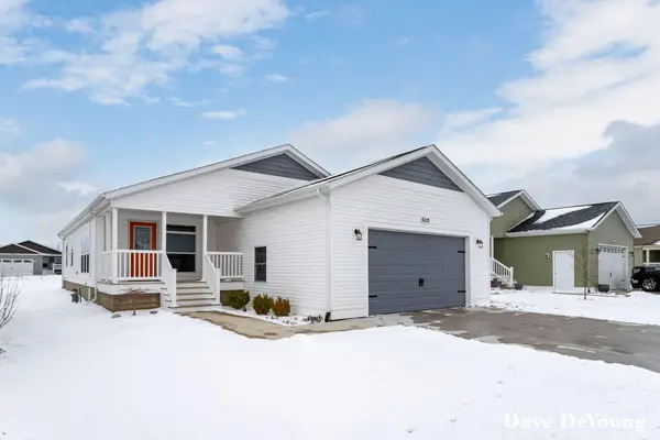 5212 E Scenic Turn Lane, Holland, MI 49423